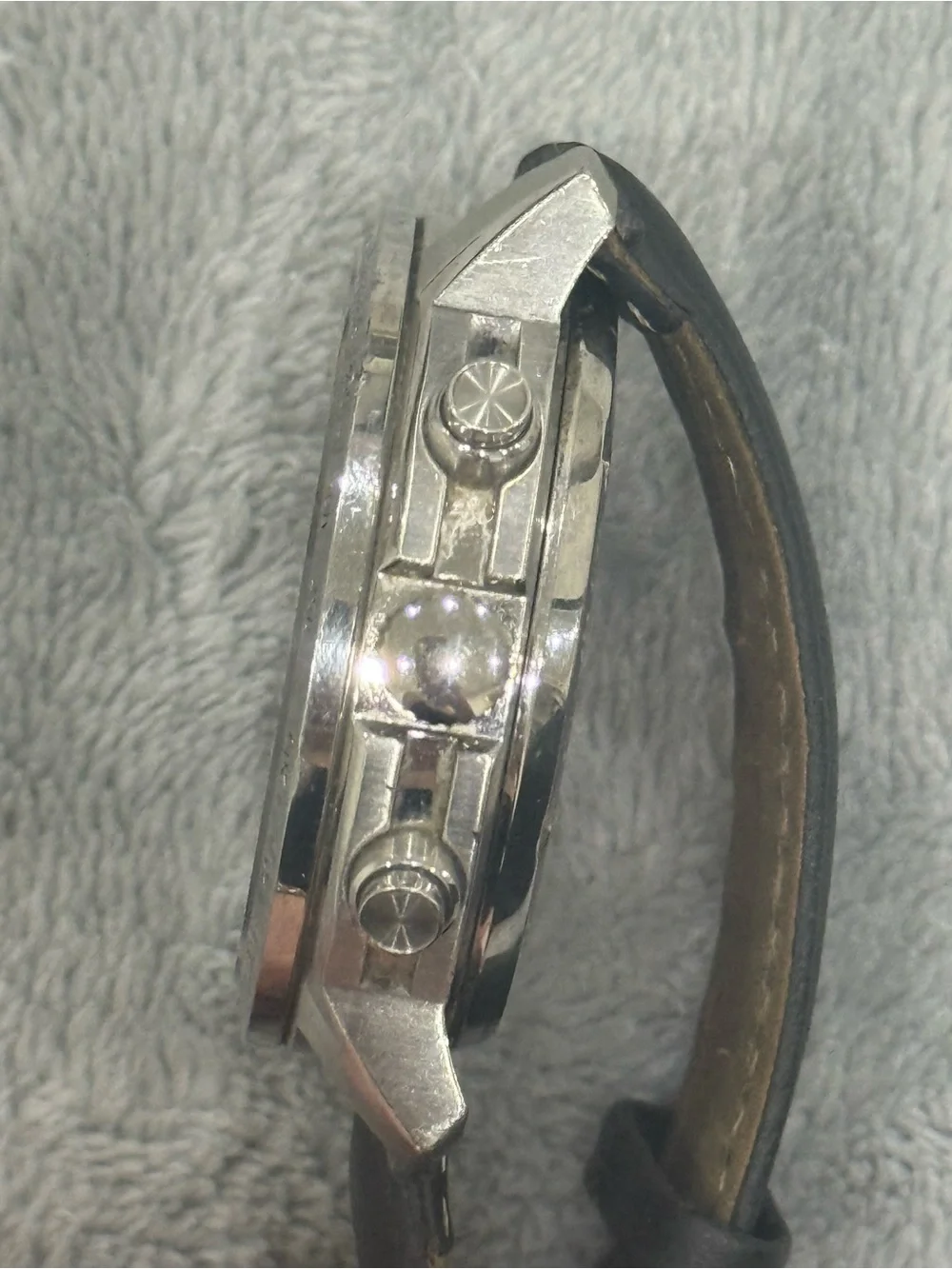 Tissot PRC 200 Tony Parker #9 Limited Edition Chronograph Men’s Watch.